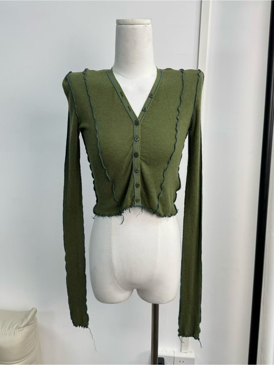 Diesel Sweaters - 🚩steal Diesel Olive Green Cropped V-Neck Button-Up Cardigan
